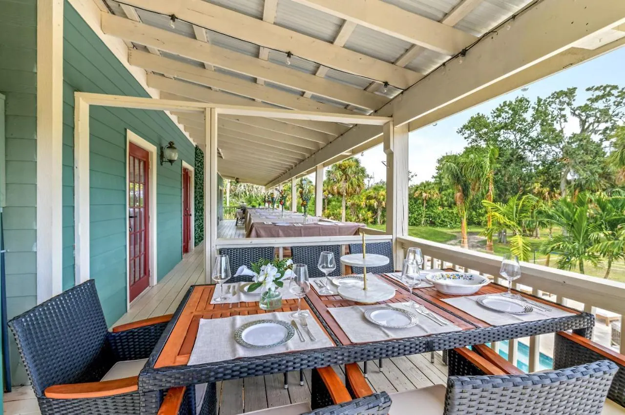 Villa #1 Largest Tampa Private Compound 13Br Sleeps 40 Heated Pool Spa United States