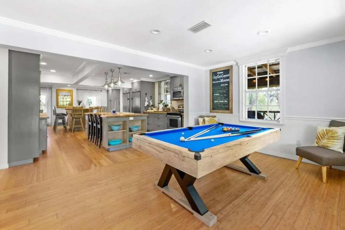 #1 Largest Tampa Private Compound 13Br Sleeps 40 Heated Pool Spa United States